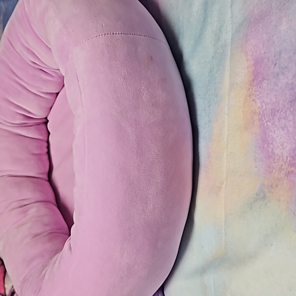 Sqiushmallows Beula the Purple Octopus Pet Bed - Picture 5 of 14
